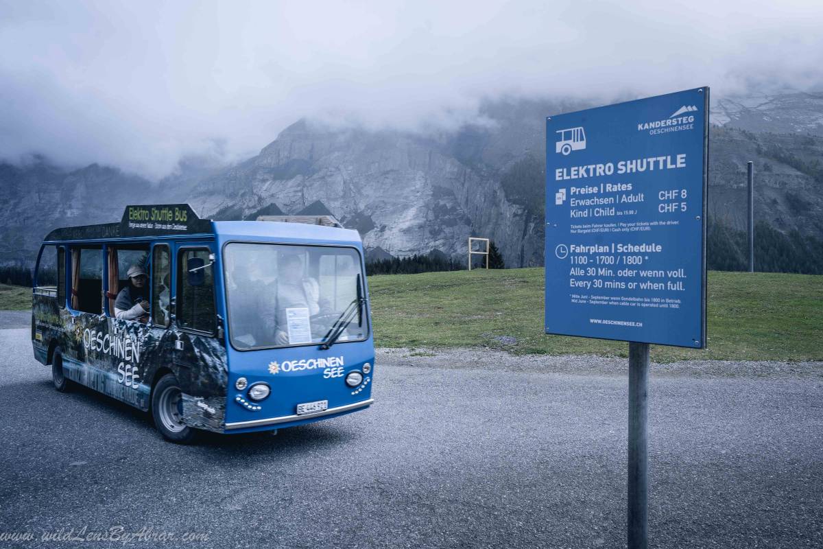 Electric cars for visitors from Oeschinensee Cable Car Station to the lake