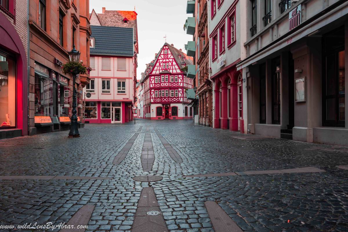 Beautiful old town of Mainz along the river Rhein