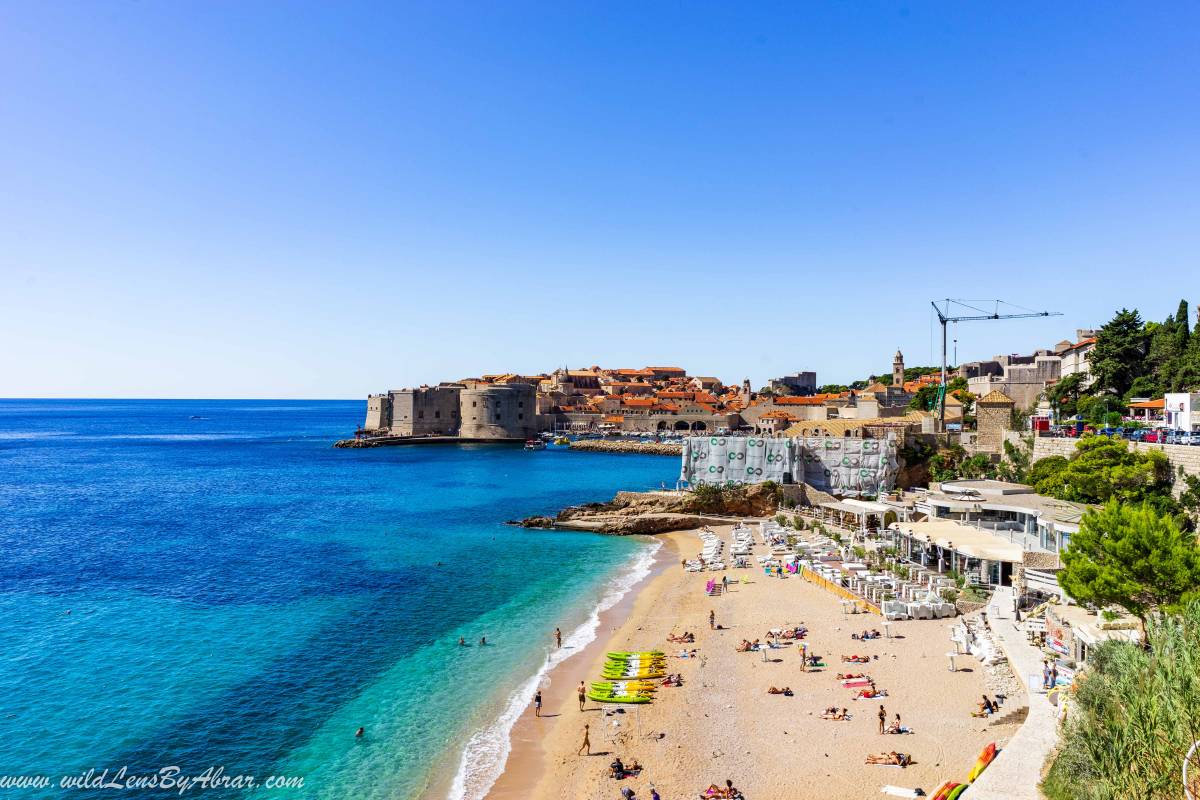 Banje Beach and Old Town