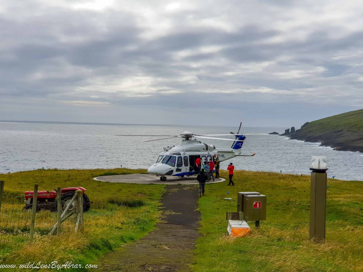 Helicopter arriving at Mykines