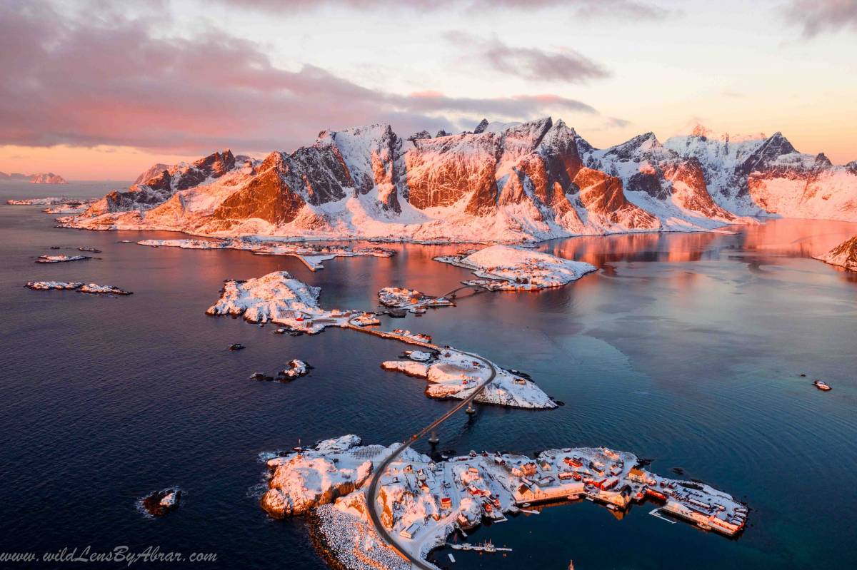 The stunning villages of Reine, Sakrisoy and Hamnoy