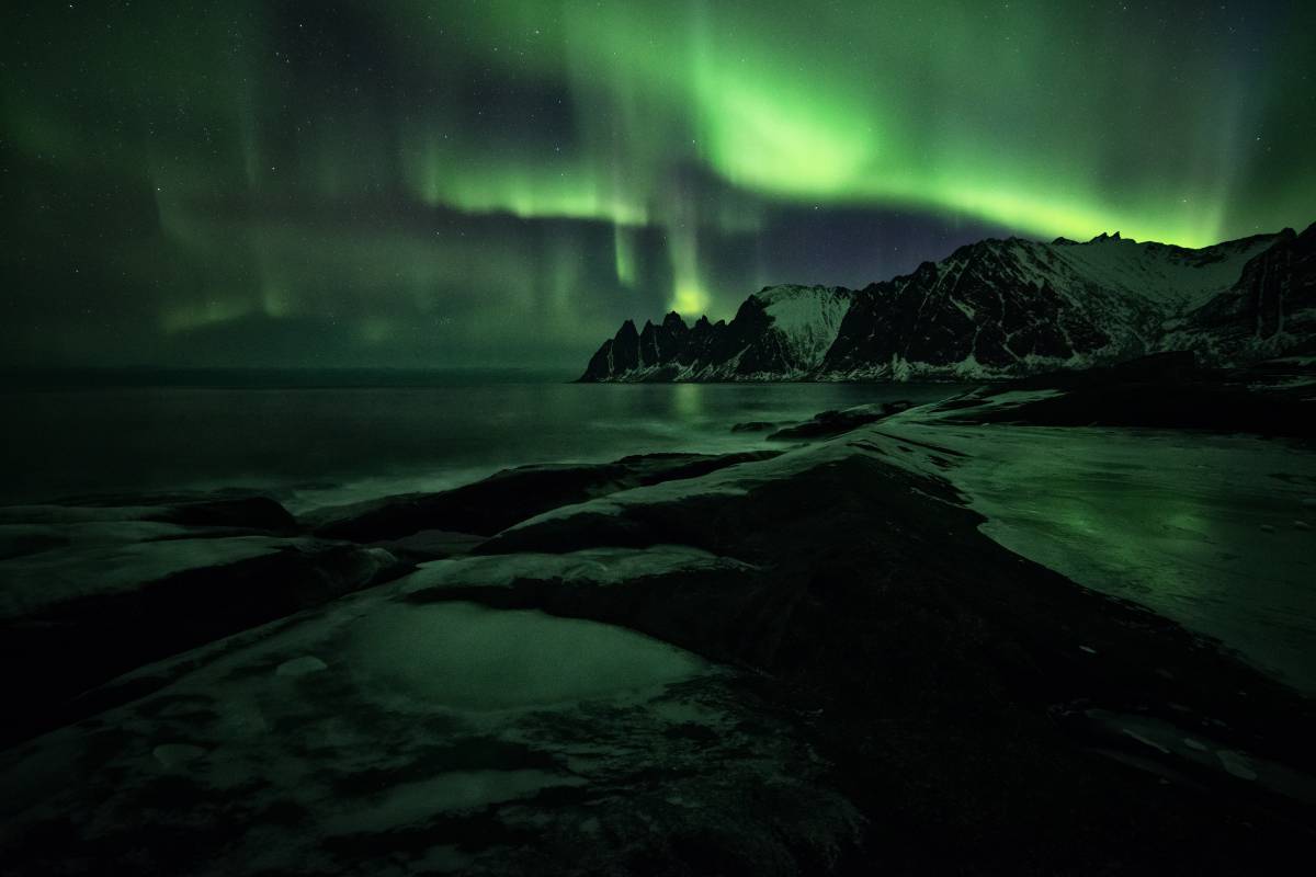 Northern Light at Devil's Jaw Point