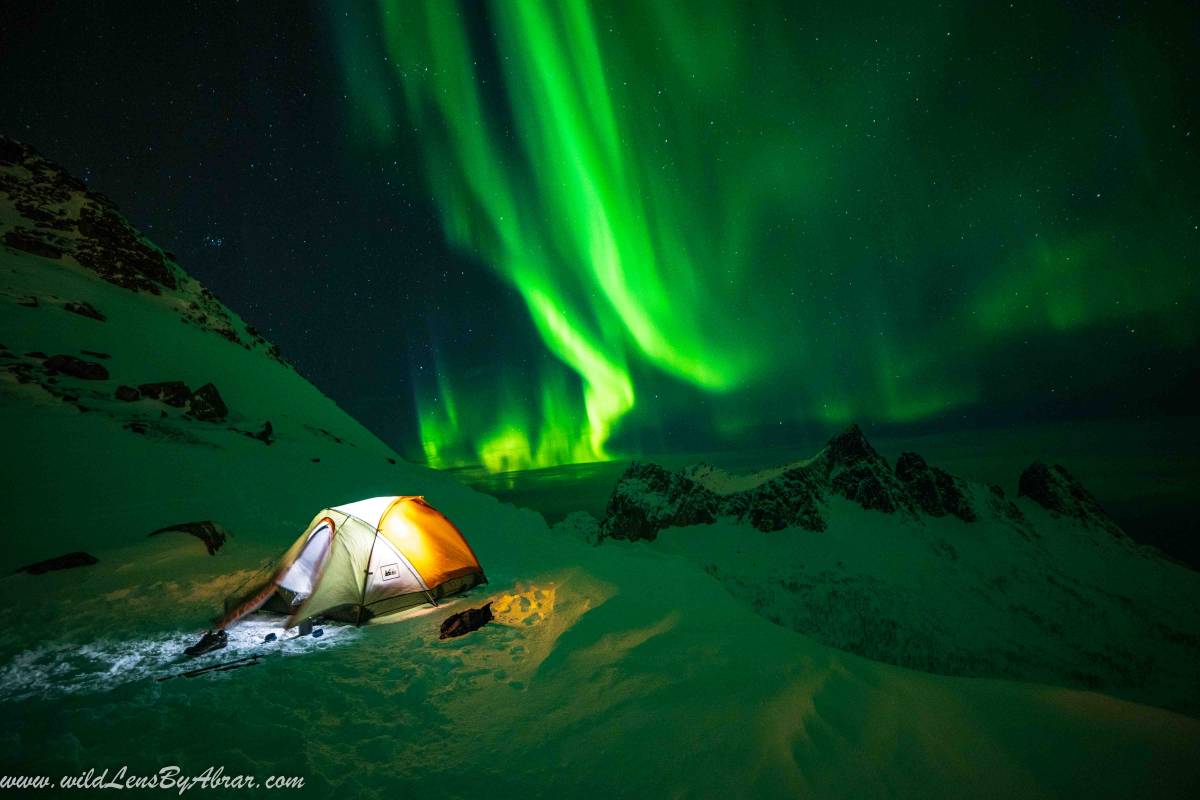 Northern Lights and Winter Camping on Hesten Mountain in Senja
