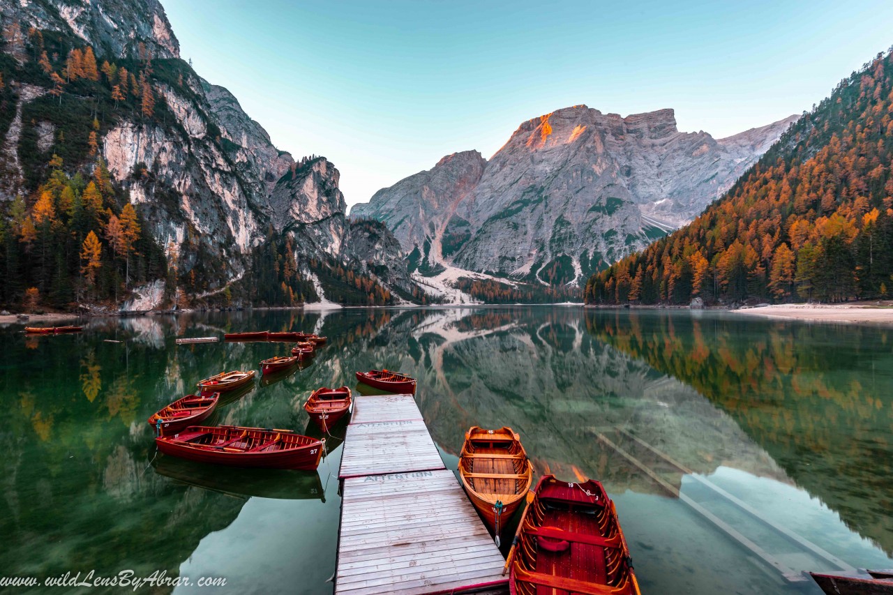 How to Go to the Magical Lago Di Braies (Pragser Wildsee) in the Dolomites, Italy